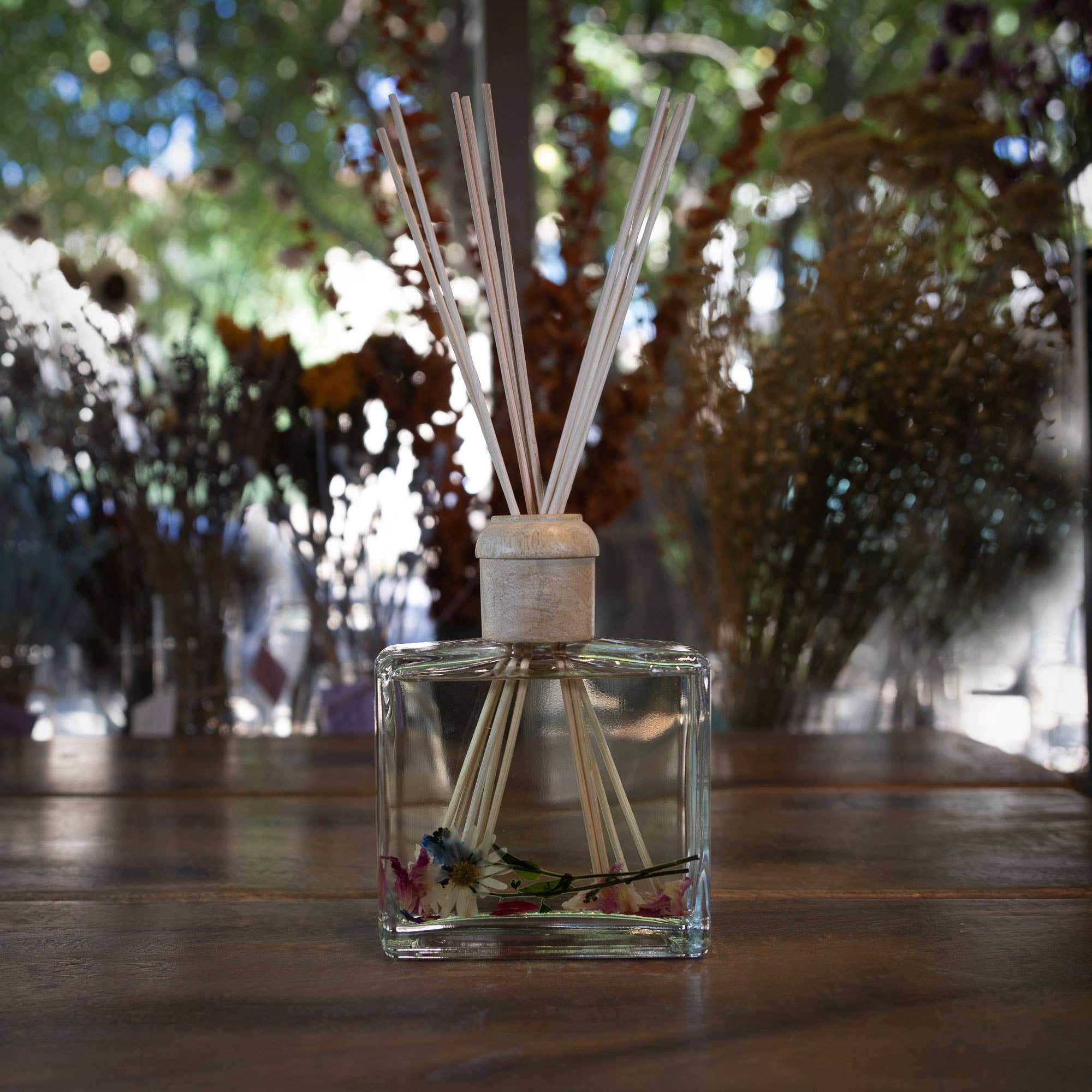 Rosy Rings - Apricot Rose 13 oz Botanical Diffuser