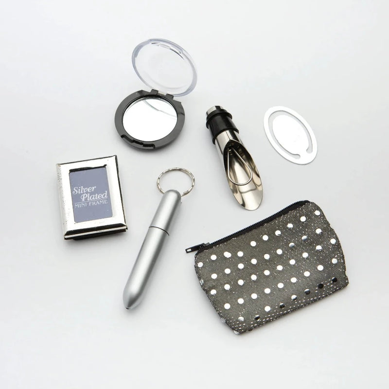 Walpert William Morris Sketch Red and Green Foil Christmas Crackers | Putti