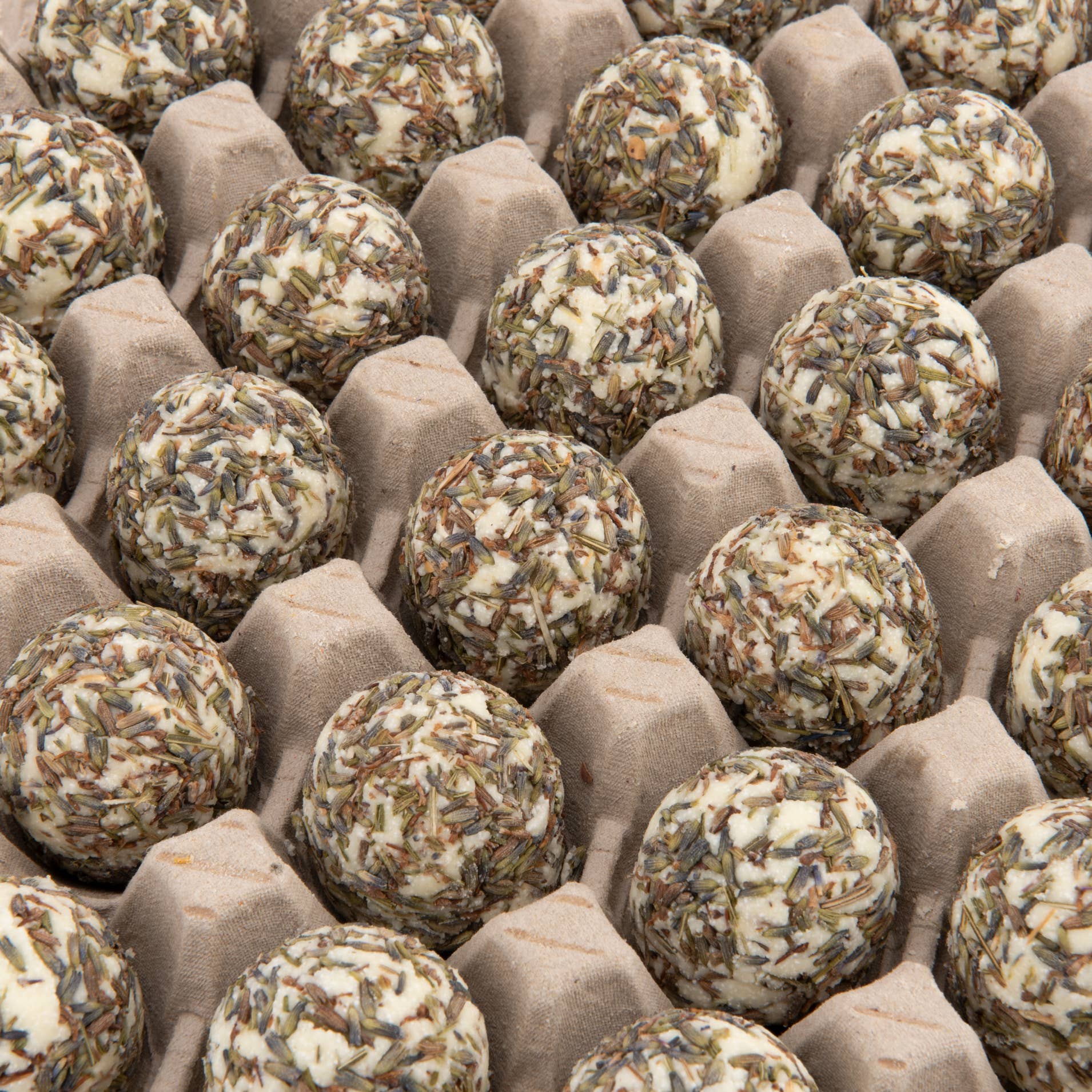 Heyland & Whittle  Citrus & Lavender Bath Melt Truffle - Bulk