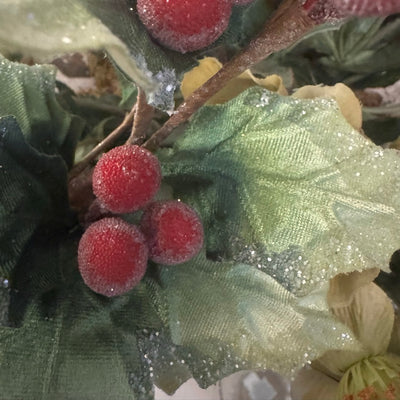 Velvet Holly Pick