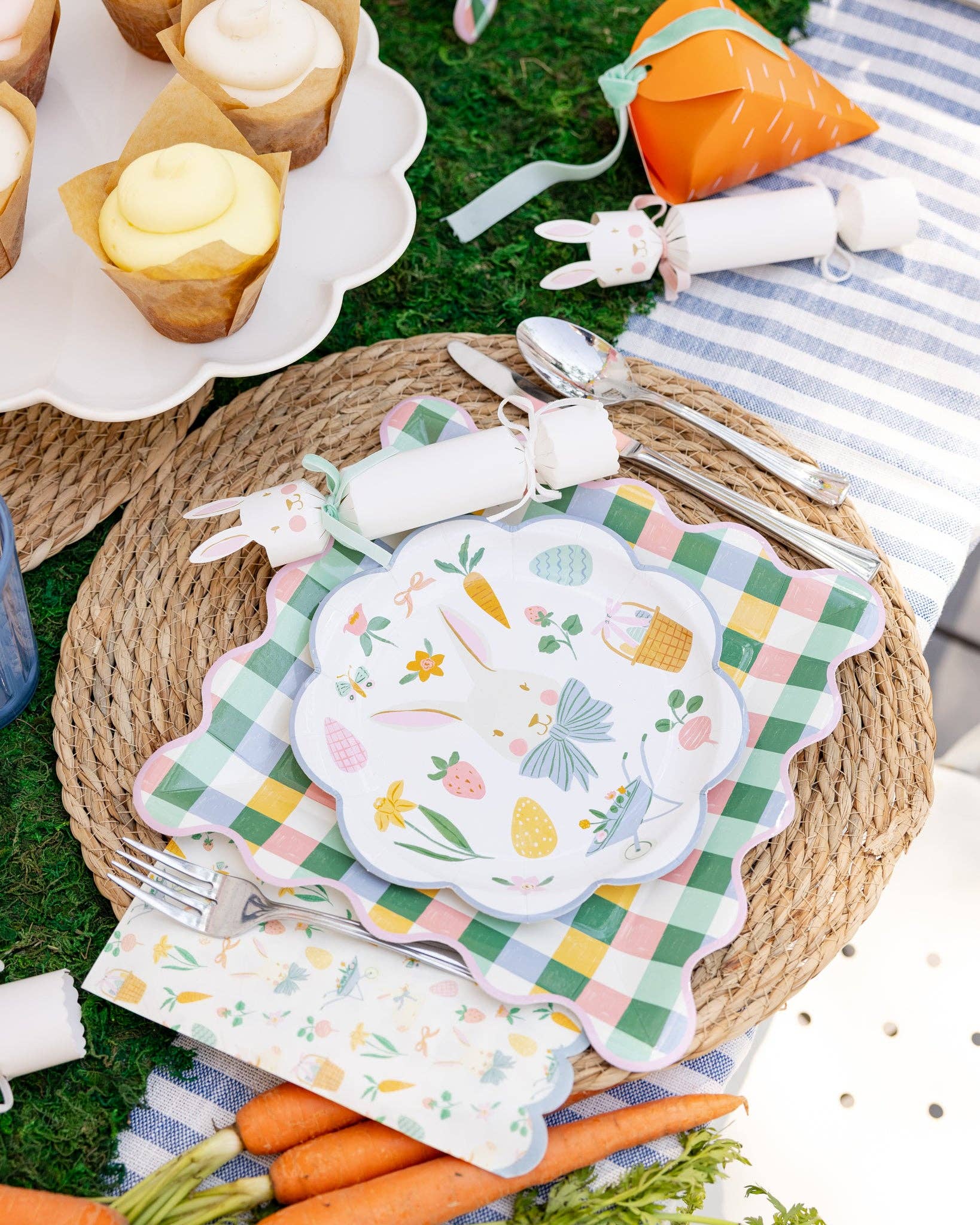 Easter Pattern Dinner Napkin