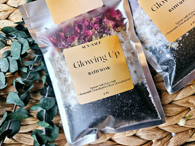 Glowing Up Bath Salt - Bath Soak - Single Use