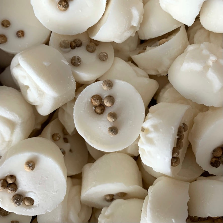 Freckleface Mistletoe Soy Wax Melt | Putti Fine Furnishings Canada