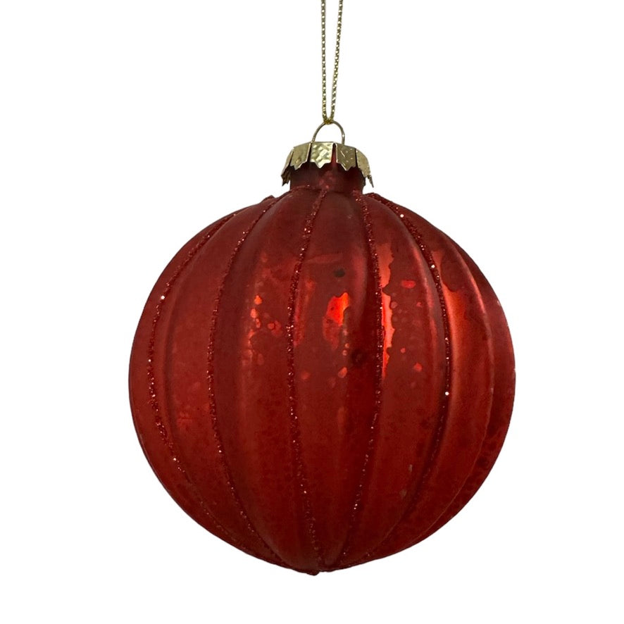 Red Ribbed Glass Ball Ornament | Putti Christmas Decorations