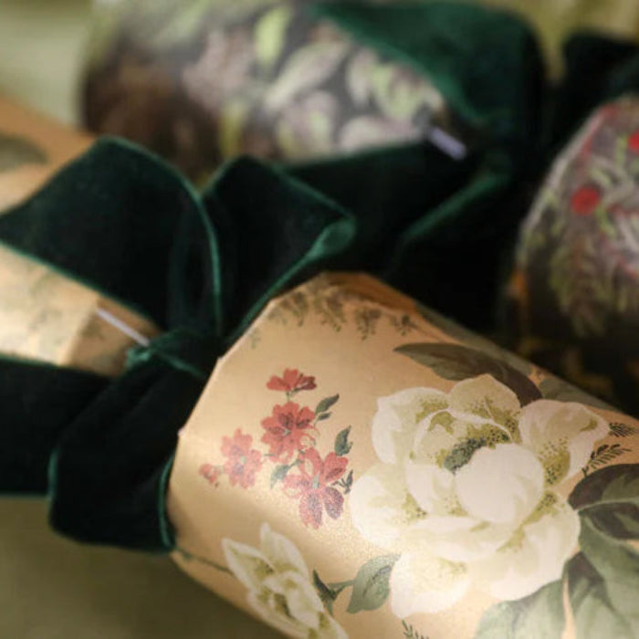 Laura Ashley Dusky Hellebore Christmas Crackers