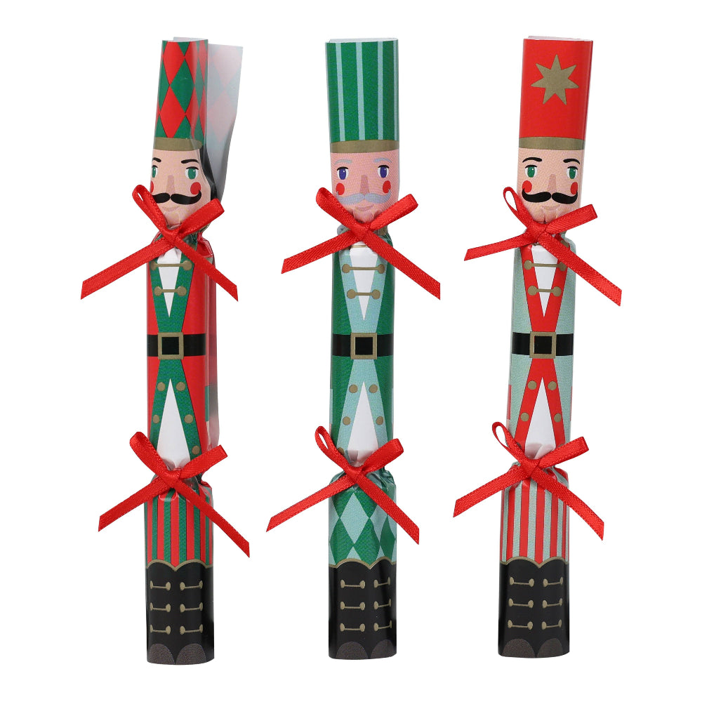 Nutcracker Christmas Saucer Crackers | Putti Christmas Entertaining