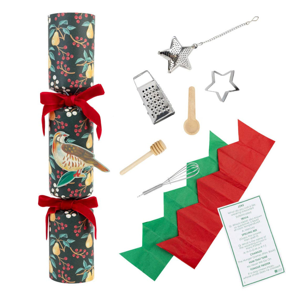 Partridge & Pear Christmas Crackers | Putti Christmas Celebrations