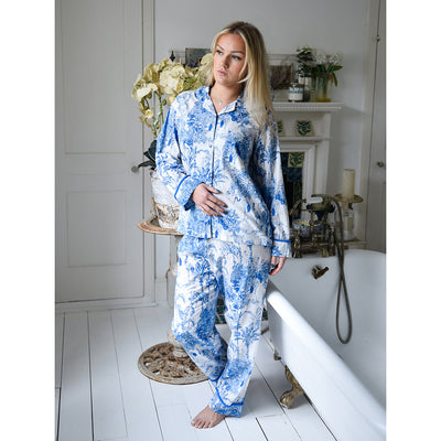 Blue Safari Toile Print Ladies Pyjamas | Putti Fine Fashions Canada