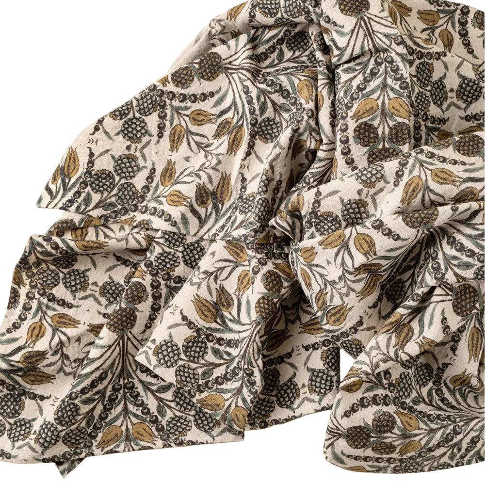 Tropicana Linen Blend Tablecloth | Putti Fine Furnishings