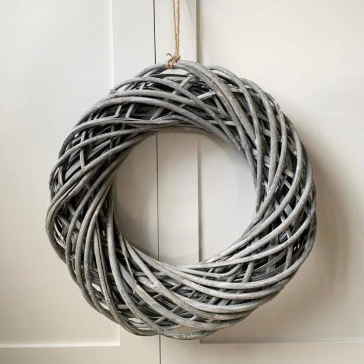 Rattan Wreath Grey Wash - Large