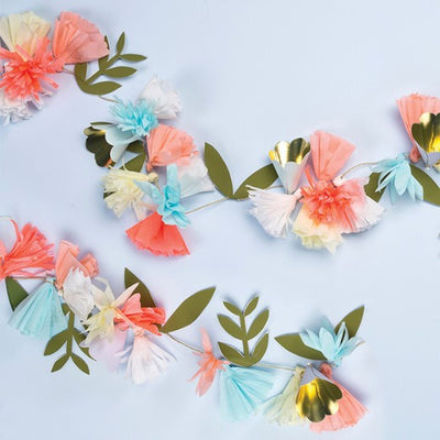 Meri Meri Flower Bouquet Garland -  Party Supplies - Meri Meri UK - Putti Fine Furnishings Toronto Canada - 7