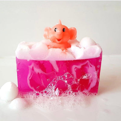 Bomb Cosmetics "Pink Elephants & Lemonade" Soap Slice | Le Petite Putti