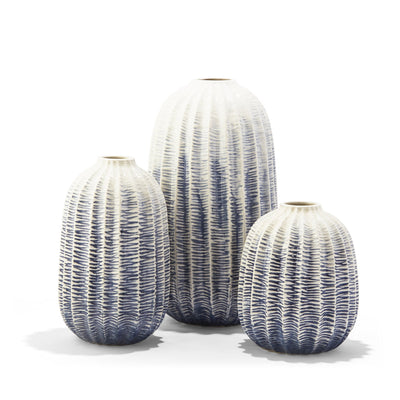 Tozai Zig Zag Blue Ombe Vases