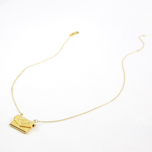 Gold Envelope Locket Necklace | Putti Fine Fashions 