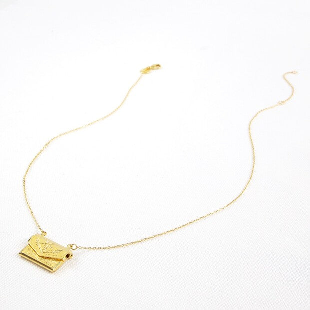 Gold Envelope Locket Necklace | Putti Fine Fashions