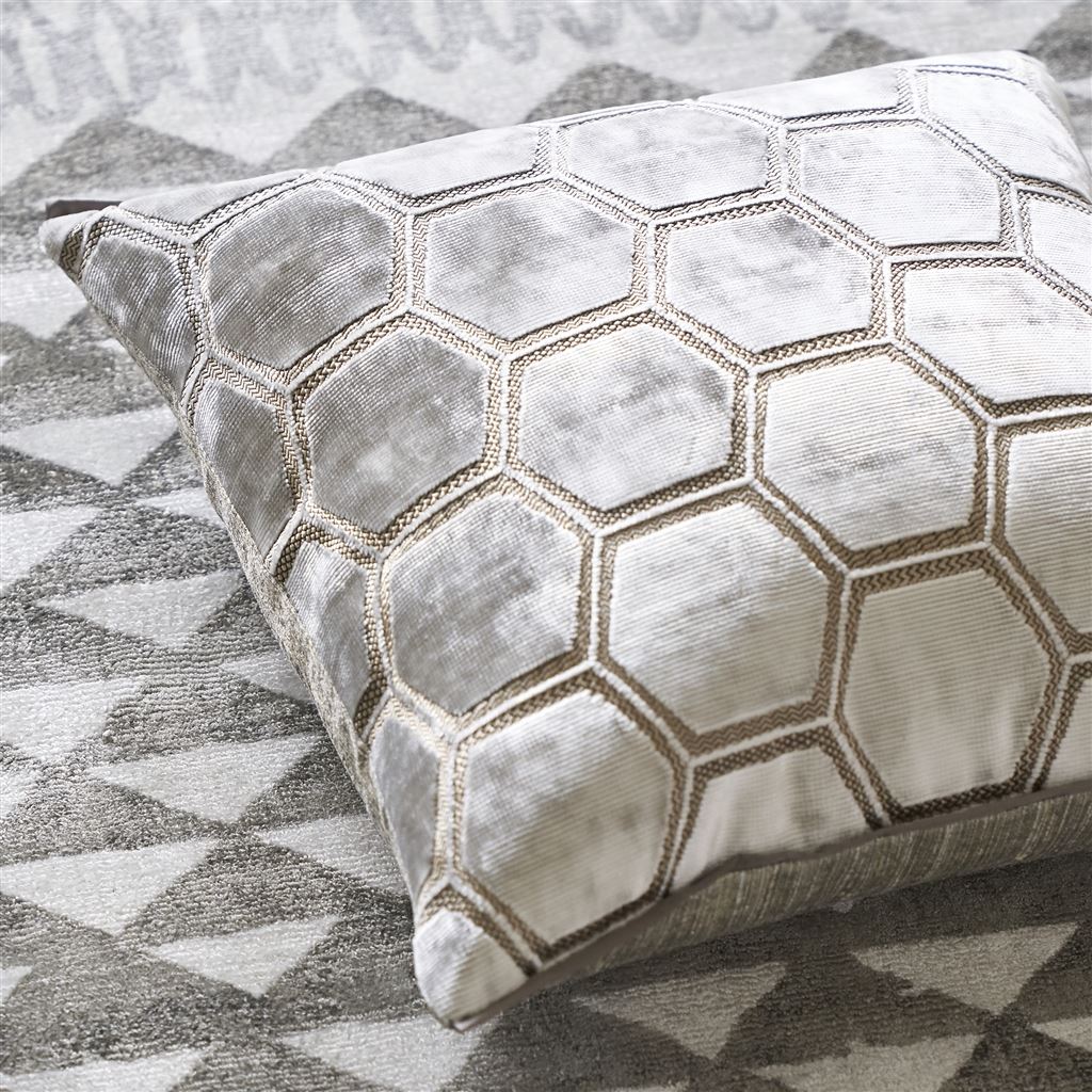 Designers Guild Manipur Oyster Cushion | Putti Fine Furnishings Canada