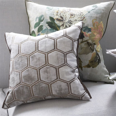 Designers Guild Manipur Oyster Cushion | Putti Fine Furnishings Canada