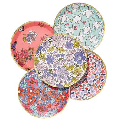 In Full Bloom Small Paper Party Plates | Putti Party Supplies