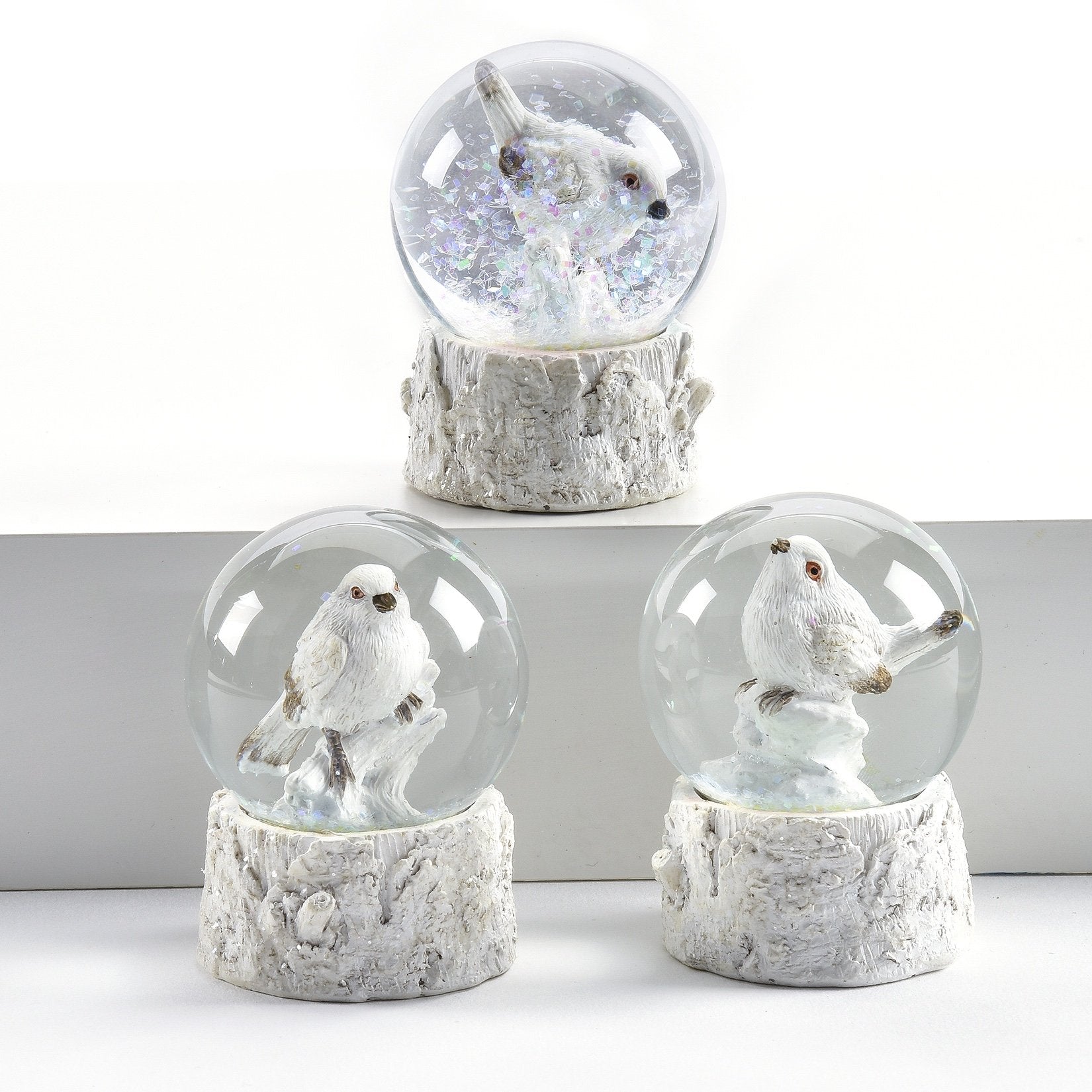 Snow Globe Ornaments & Miniatures