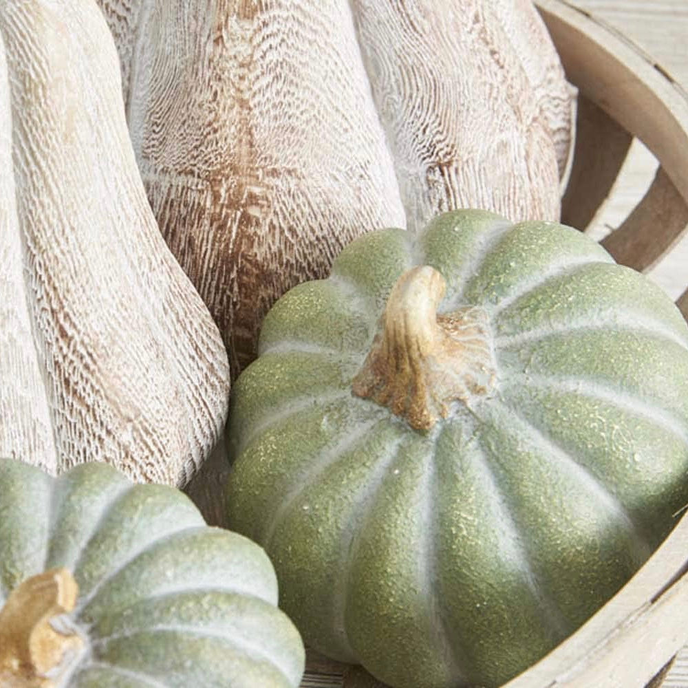 Thanksgiving & Autumn Tabletop Decor