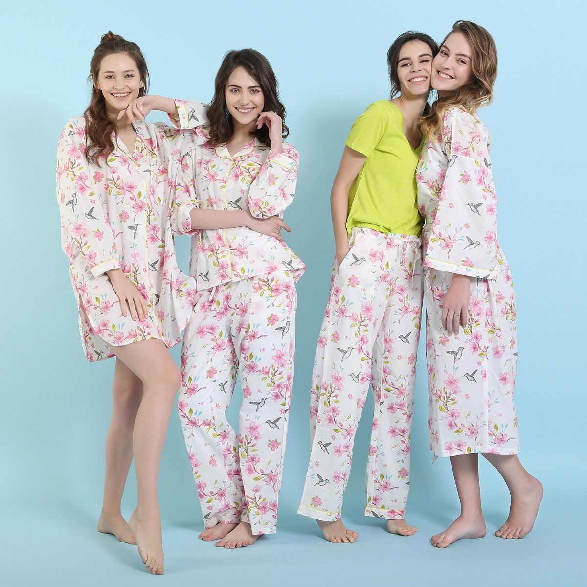Mahogany USA Pajamas Nightshirts Robes Sleepwear Putti Fine Fashions Tagged  LLamas - Putti Fine Furnishings