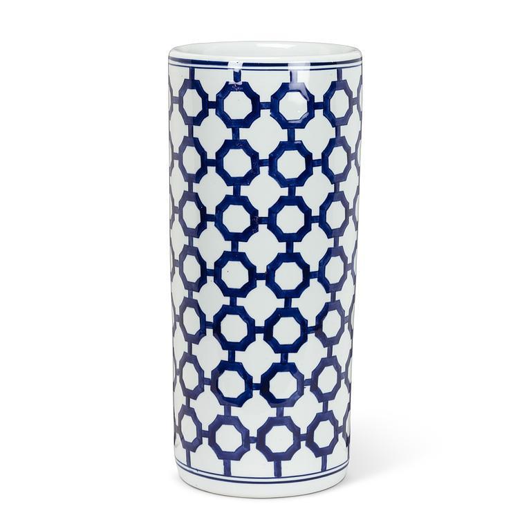 Lattice Umbrella Stand | Putti Fine Furnishings Canada