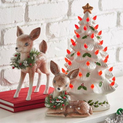 Retro Deer with Wreath - Standing  | Putti Christmas