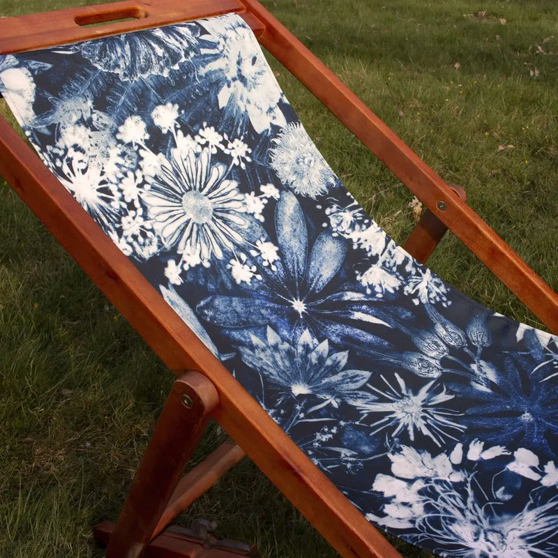 "Cascades of Blue" Wood Deckchair