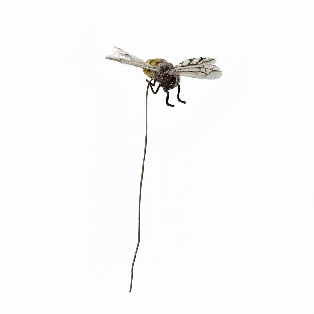 Small Bee on Wire  | Putti Christmas Canada