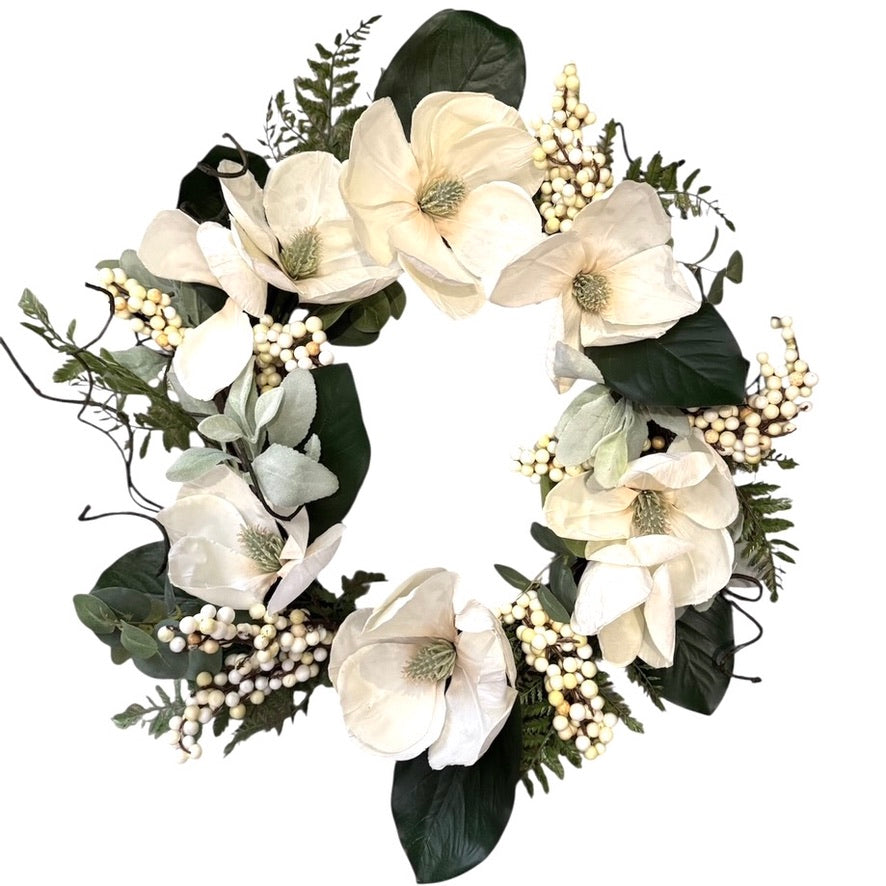 Sullivans Magnolia with White Berries Wreath | Putti Christmas 