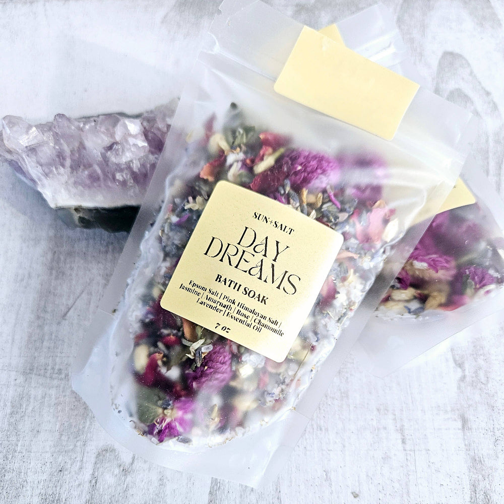 Day Dream Bath Soak - Bath Salts - Floral Soak | Putti Fine Furnishings 