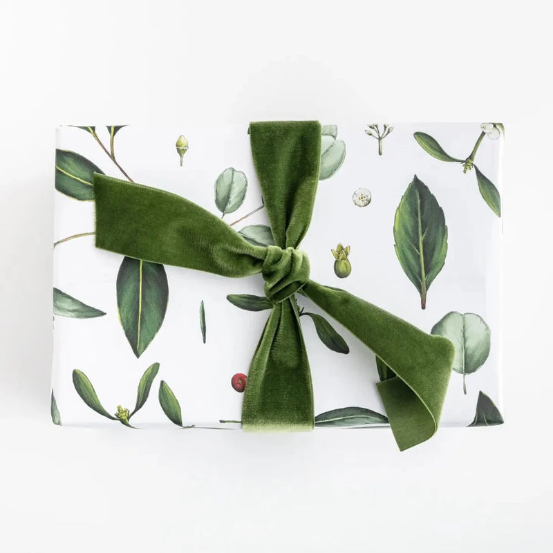 "Greenery White" Christmas Gift Wrap Sheet