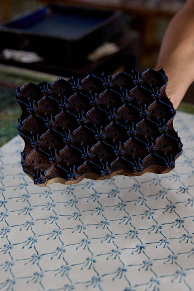 Hand Block Printed Greeting Card - Blue Bows Alaska