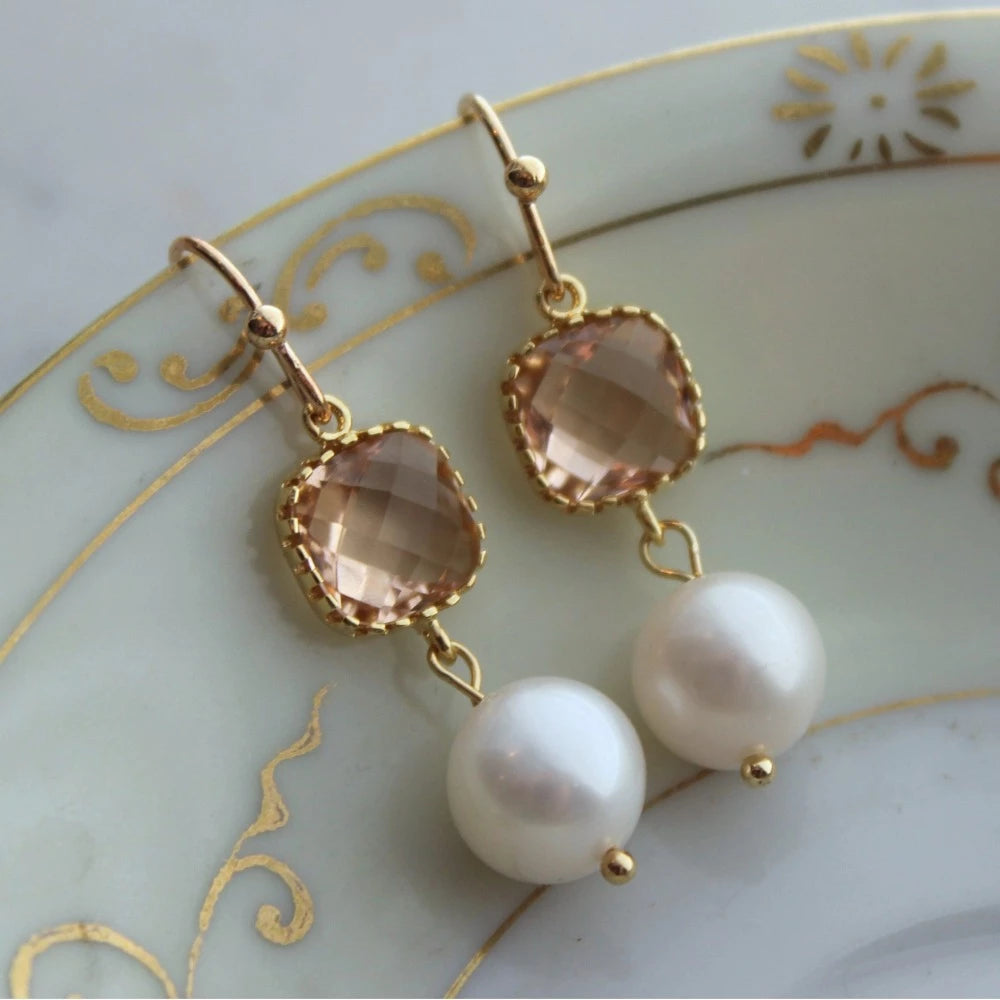 Gold Blush Pearl Earrings | Putti Fine Fashions Canada 