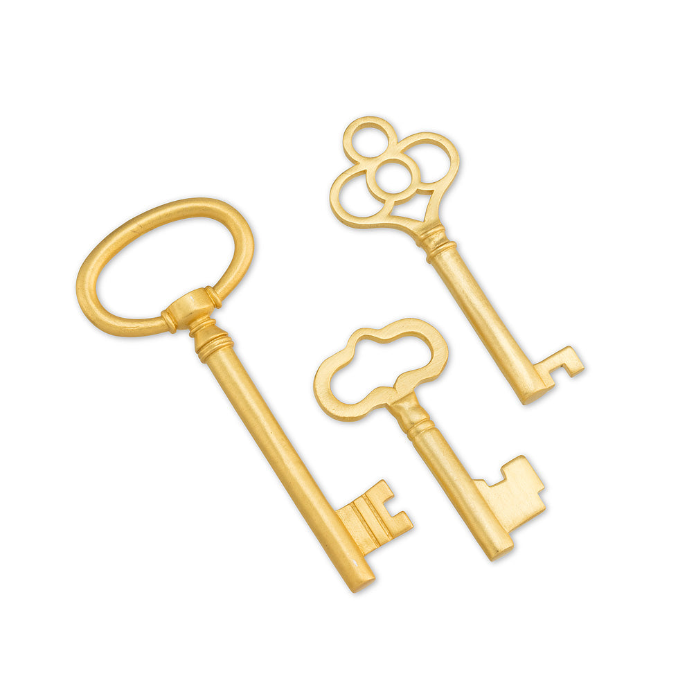 Gold key pendant deals
