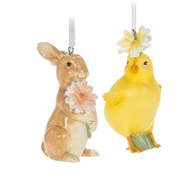 Chick with Flower Ornament