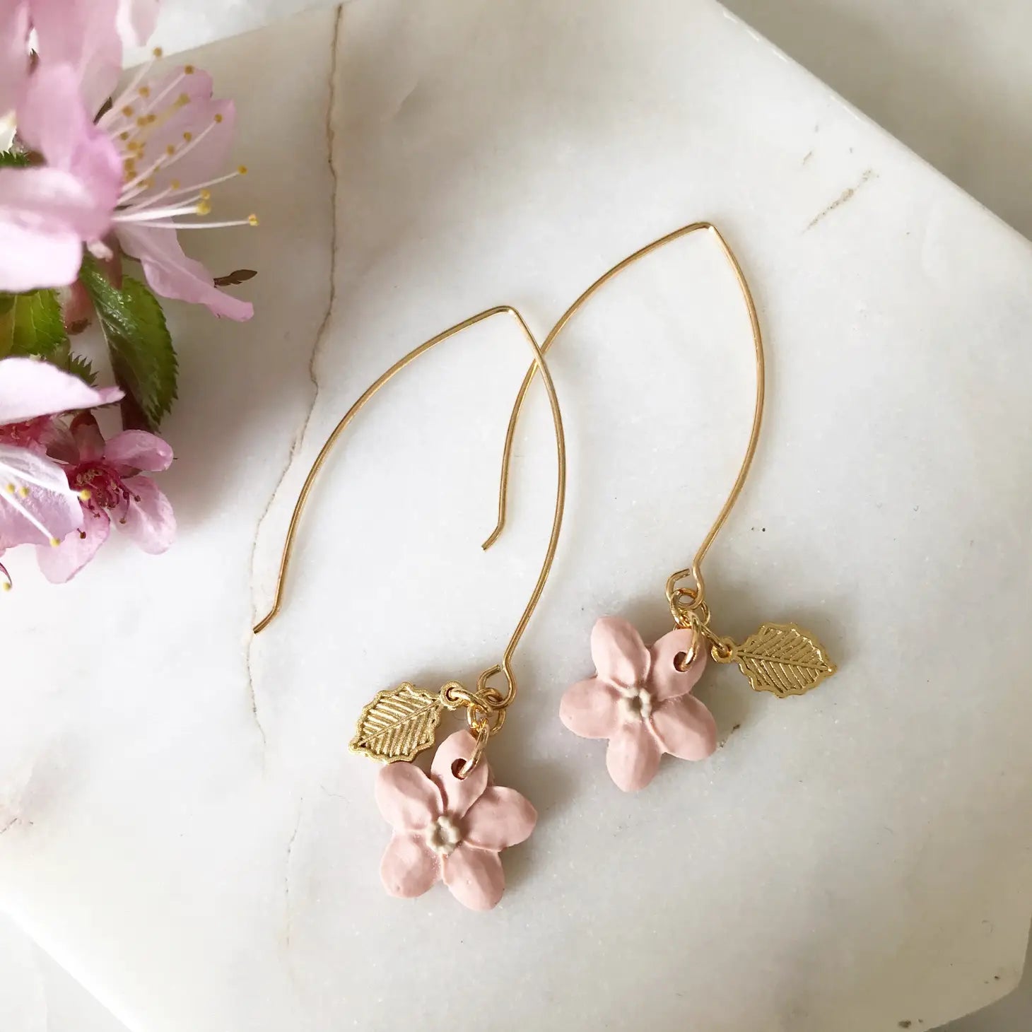 Flower on sale earrings white