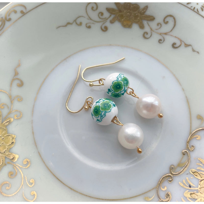 Chinoiserie Pearl Earrings - Green