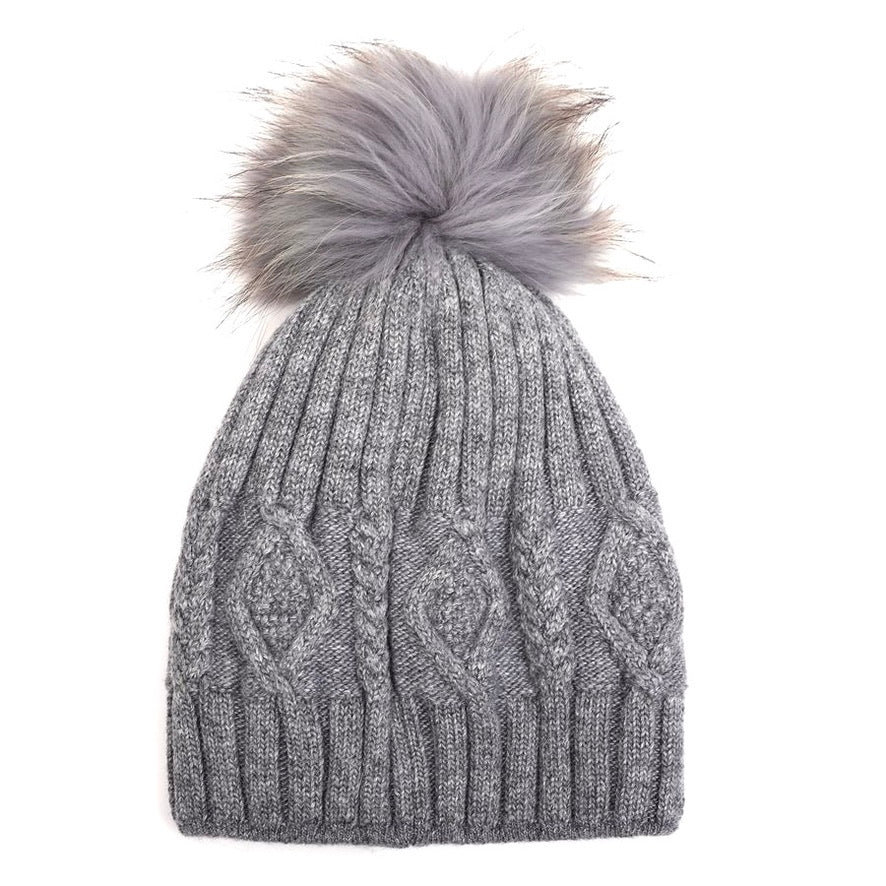 Diamond Cable Knit Hat – Gray