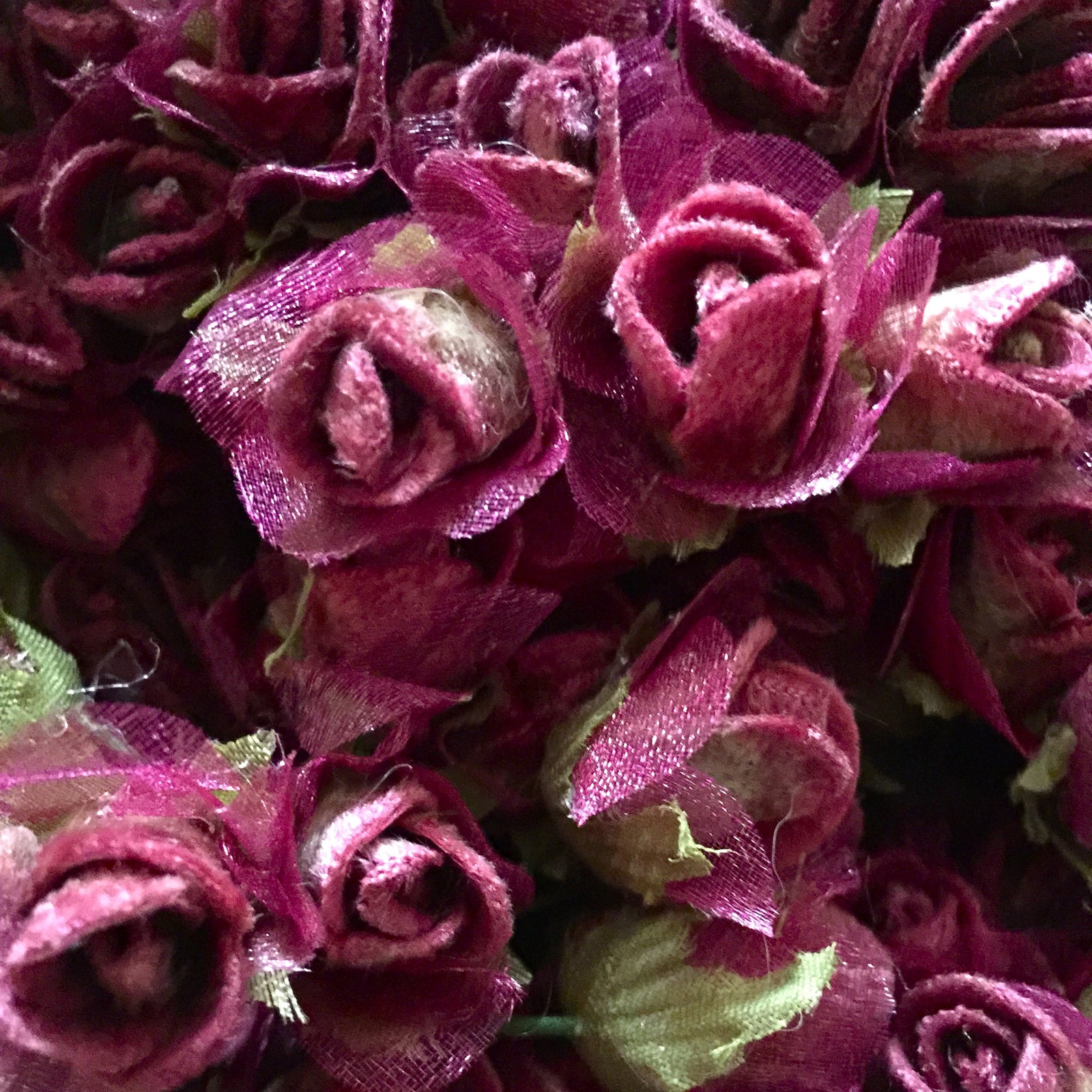  Miss Rose Sister Violet - Rose Bud Posy - Burgundy, MRSV-Miss Rose Sister Violet, Putti Fine Furnishings