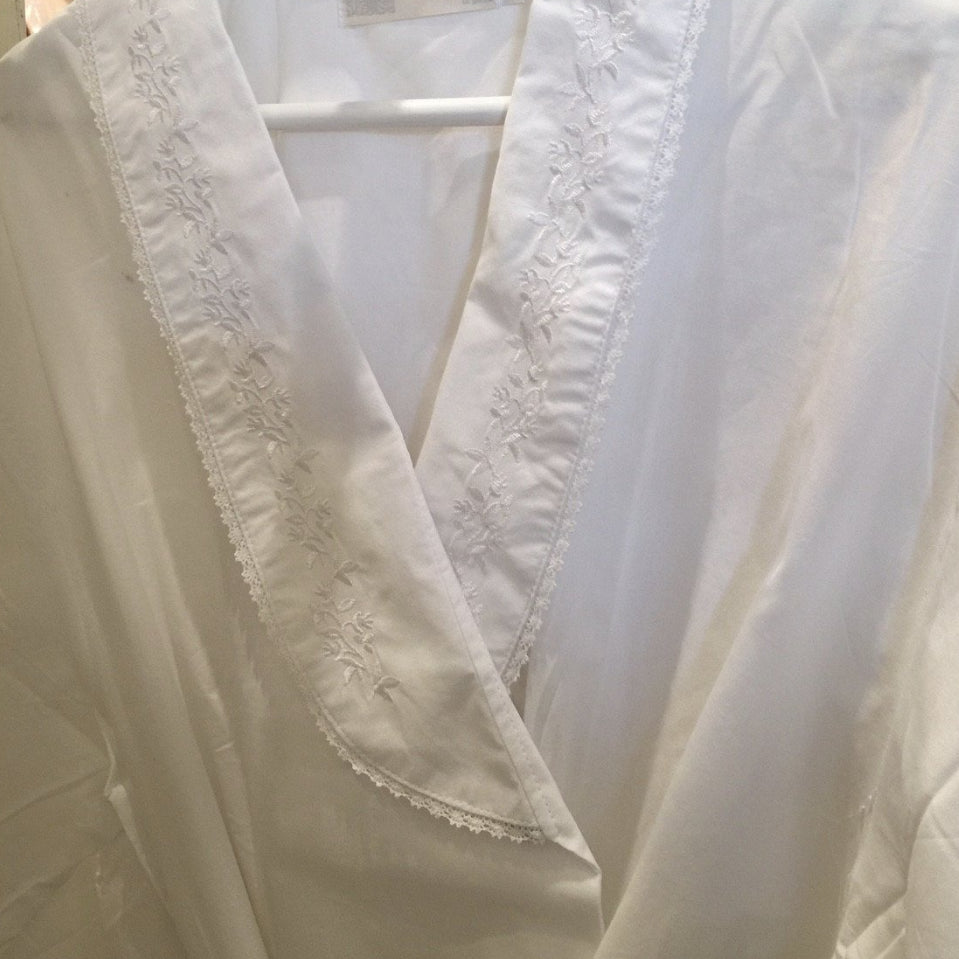  Victoriana "Anna" White Embroidered House Coat, VI-Victoriana Imports, Putti Fine Furnishings