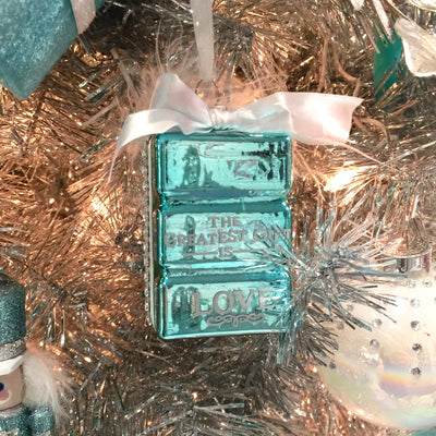 Kurt Adler Tiffany Blue Gift Box Ornament with Sentiment and Bow | Putti