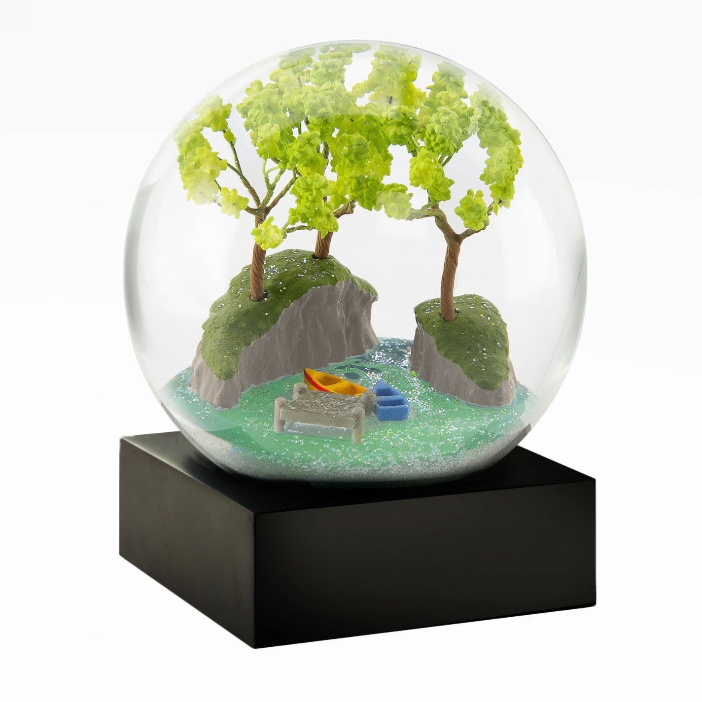 CoolSnowGlobes - Lakeside Snow Globe | Putti Celebrations Canada