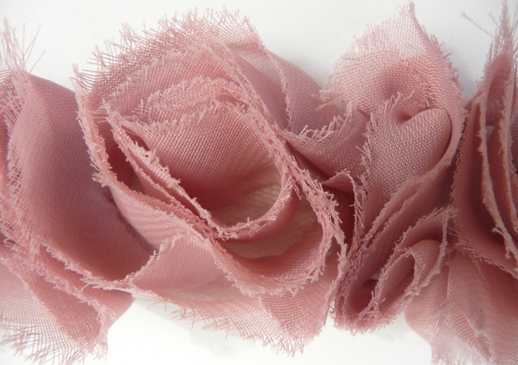  Miss Rose Sister Violet Small Ruffle Dusty Rose Braid, MRSV-Miss Rose Sister Violet, Putti Fine Furnishings