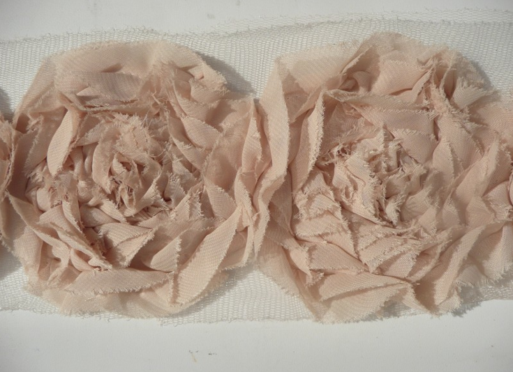  Miss Rose Sister Violet Large Ruffle Rose Braid Antique Beige, MRSV-Miss Rose Sister Violet, Putti Fine Furnishings