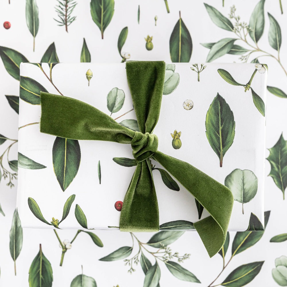 "Greenery White" Christmas Gift Wrap Sheet