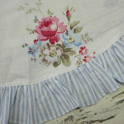 Miss Rose Sister Violet Child's White Posy Bell Apron, MRSV-Miss Rose Sister Violet, Putti Fine Furnishings