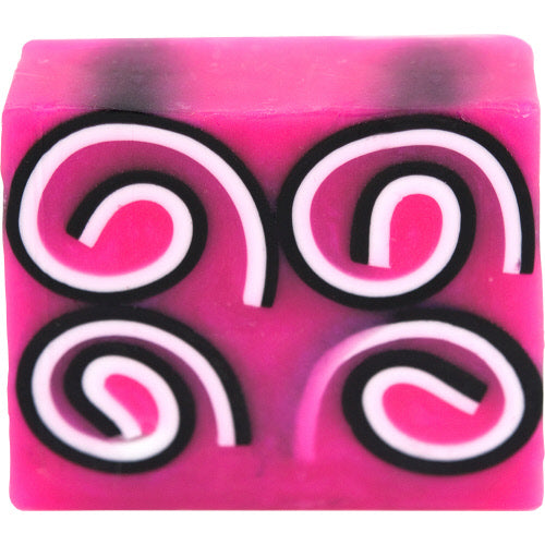 Bomb Cosmetics "Ring of Roses" Soap Slice | Le Petite Putti 